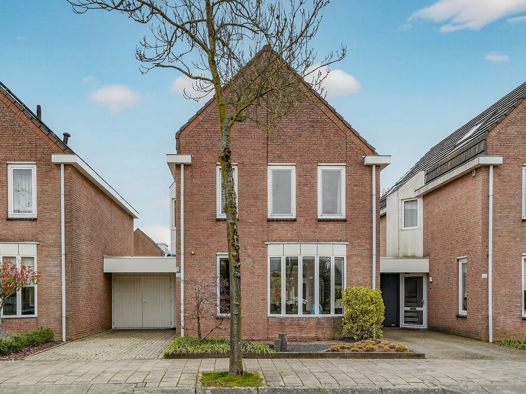 Diamantring 38, Eindhoven