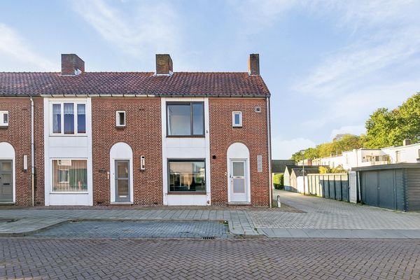 Eikstraat 2, BERGEN OP ZOOM