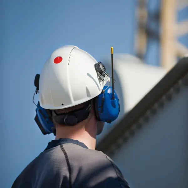 Quand faut-il remplacer un casque de sécurité ? Ce qu'il faut savoir