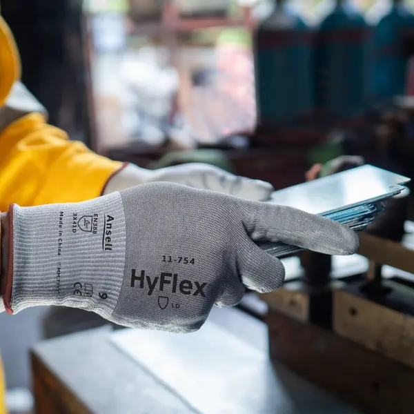 Norme EN 388: 2016 + A1:2018 - Protection contre les risques mécaniques