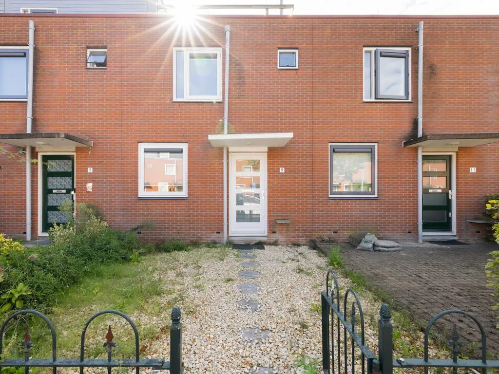 Tangostraat 9, Almere