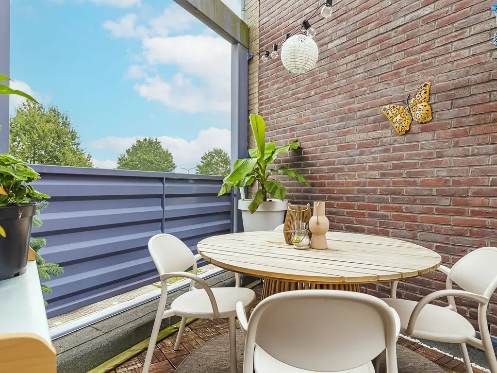 Mazureplantsoen 42, Almere