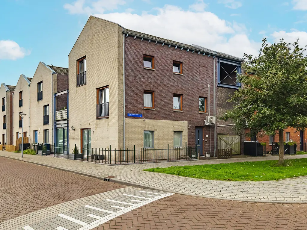 Mazureplantsoen 42, Almere