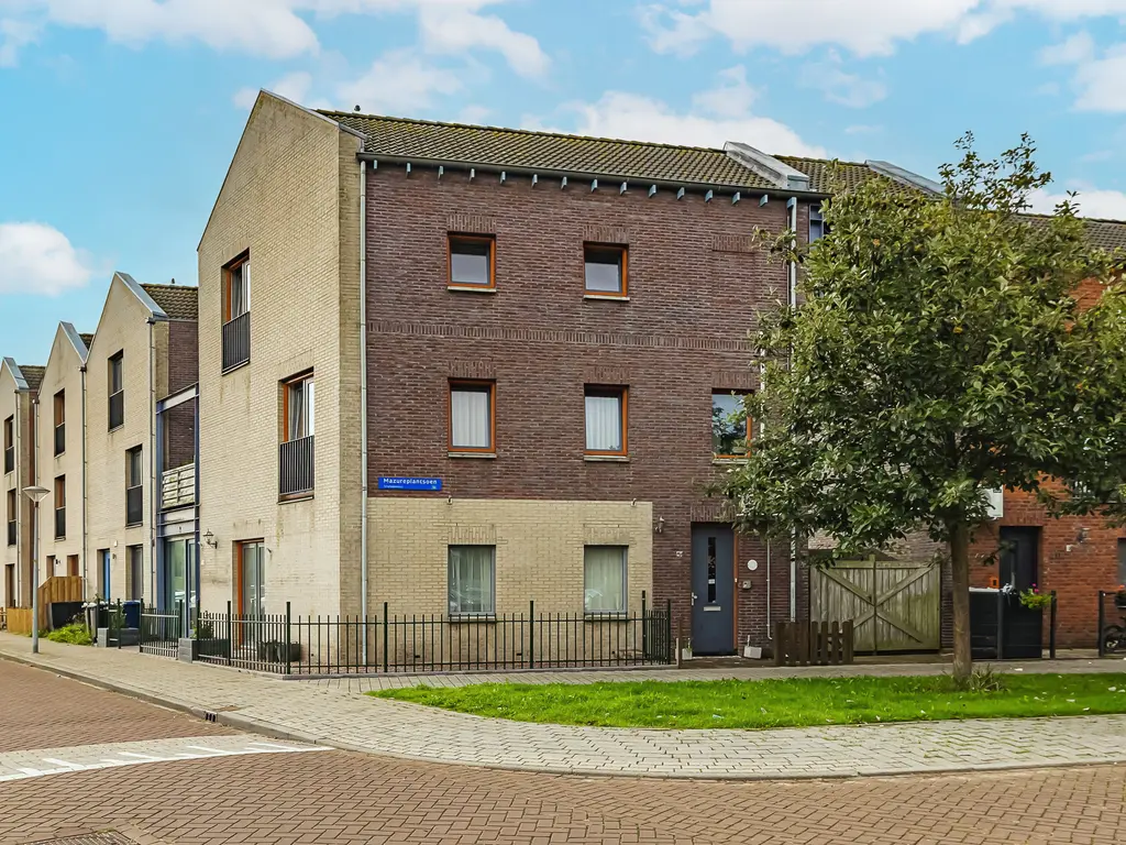Mazureplantsoen 42, Almere