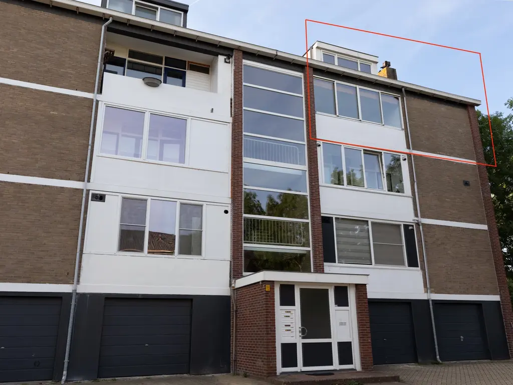 Tesselschadelaan 24, Uithoorn