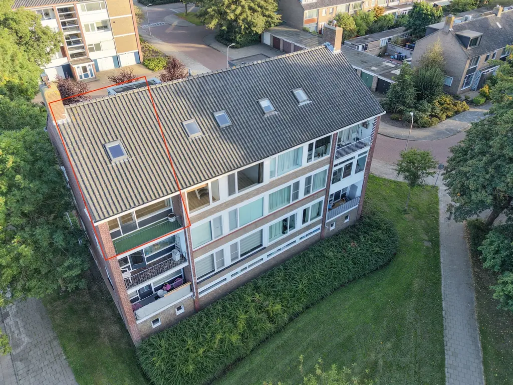 Tesselschadelaan 24, Uithoorn