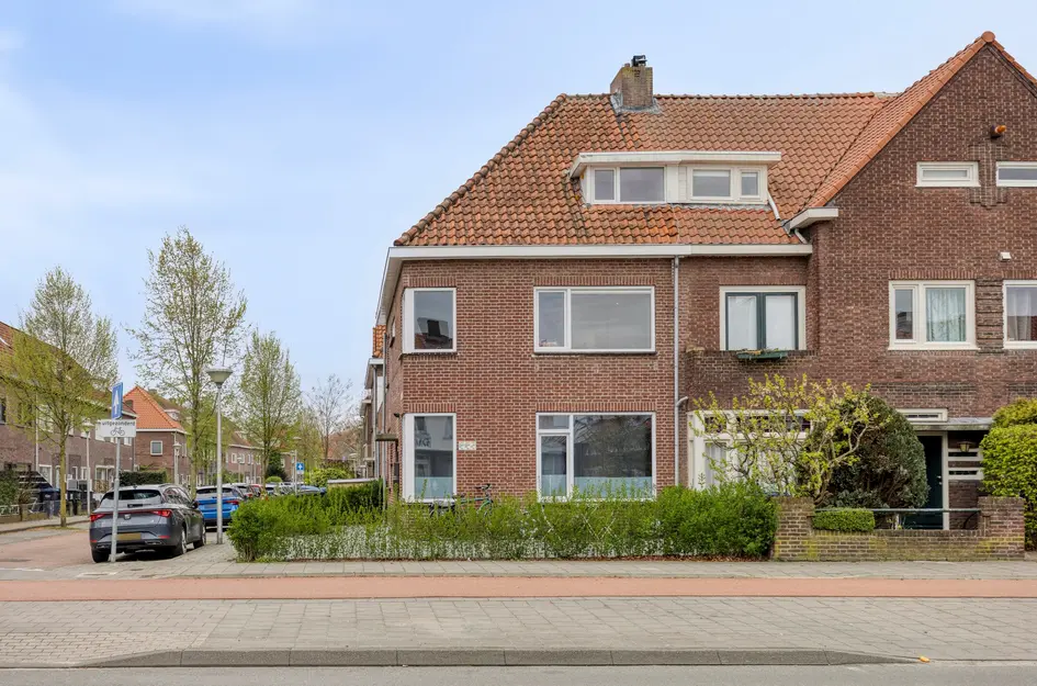 Pioenroosstraat 2