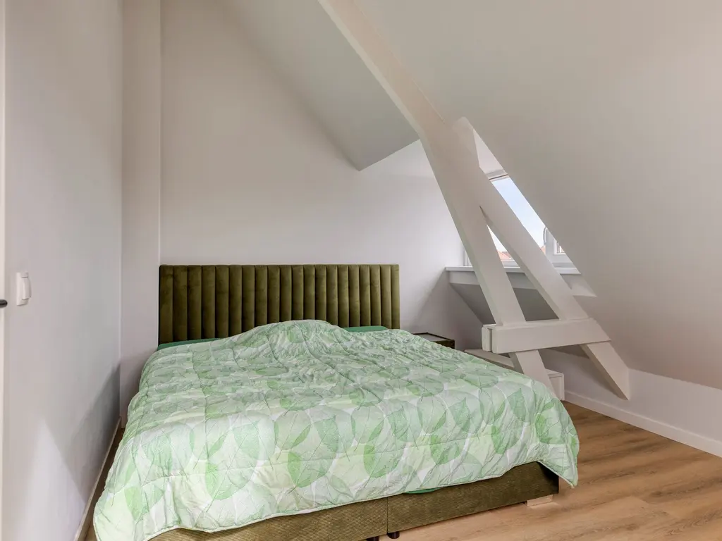 Pioenroosstraat 2, Eindhoven