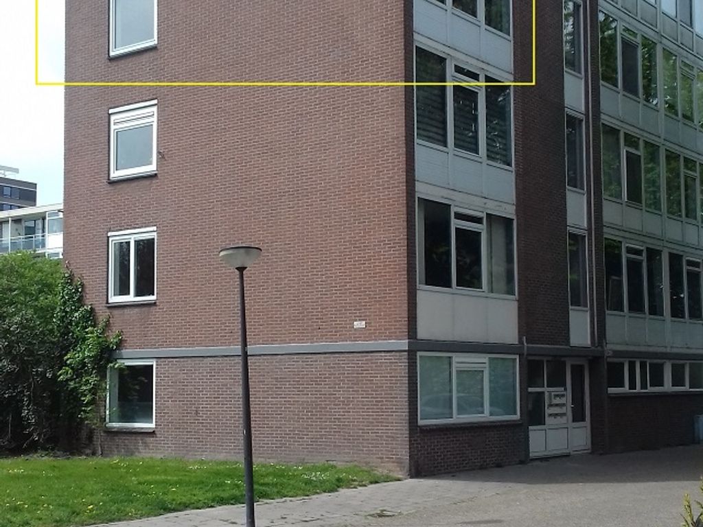 Van der Waalsstraat  28, Vlaardingen