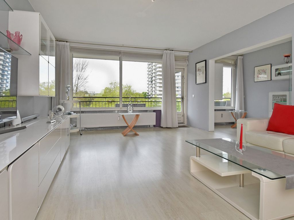 Steenvoordelaan 106, Rijswijk