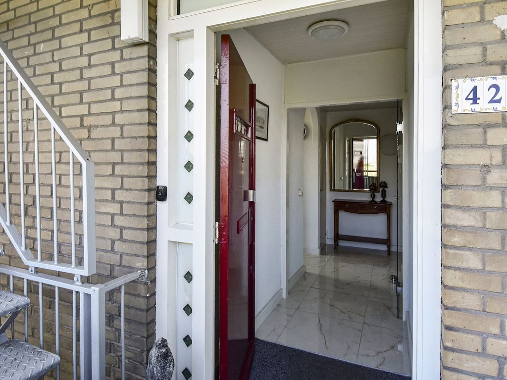Nieuwendamlaan  428, Den Haag