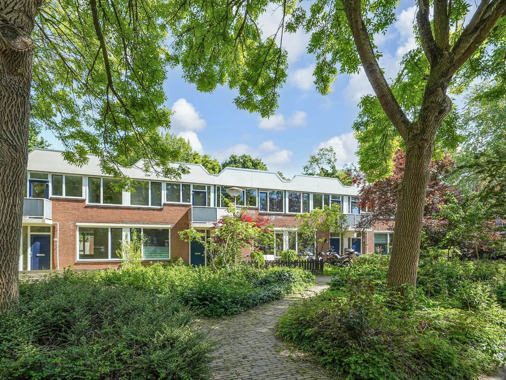 Lehárstraat 56, Den Haag