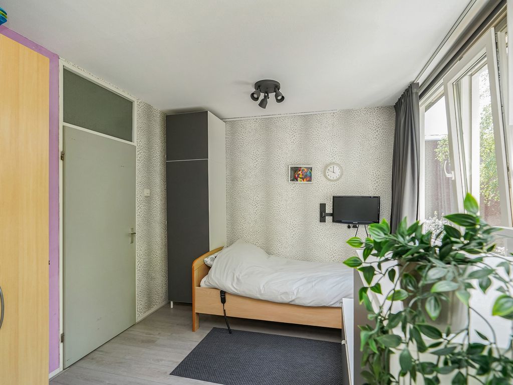 Lehárstraat 56, Den Haag