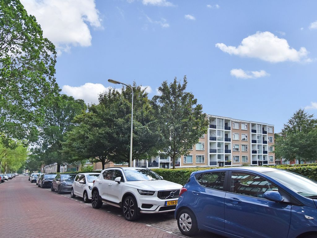 Wezelrade 202, Den Haag