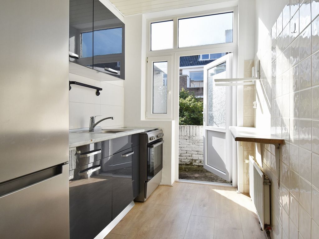 Rhenenstraat 120, Den Haag