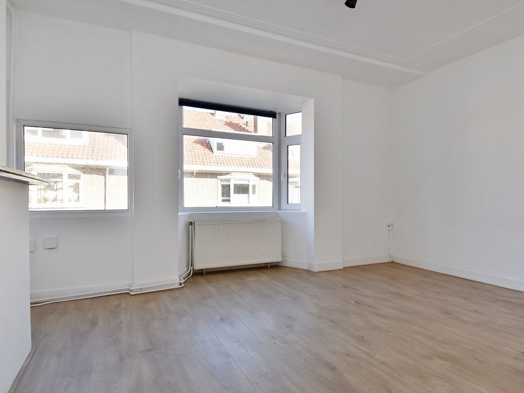 Rhenenstraat 120, Den Haag