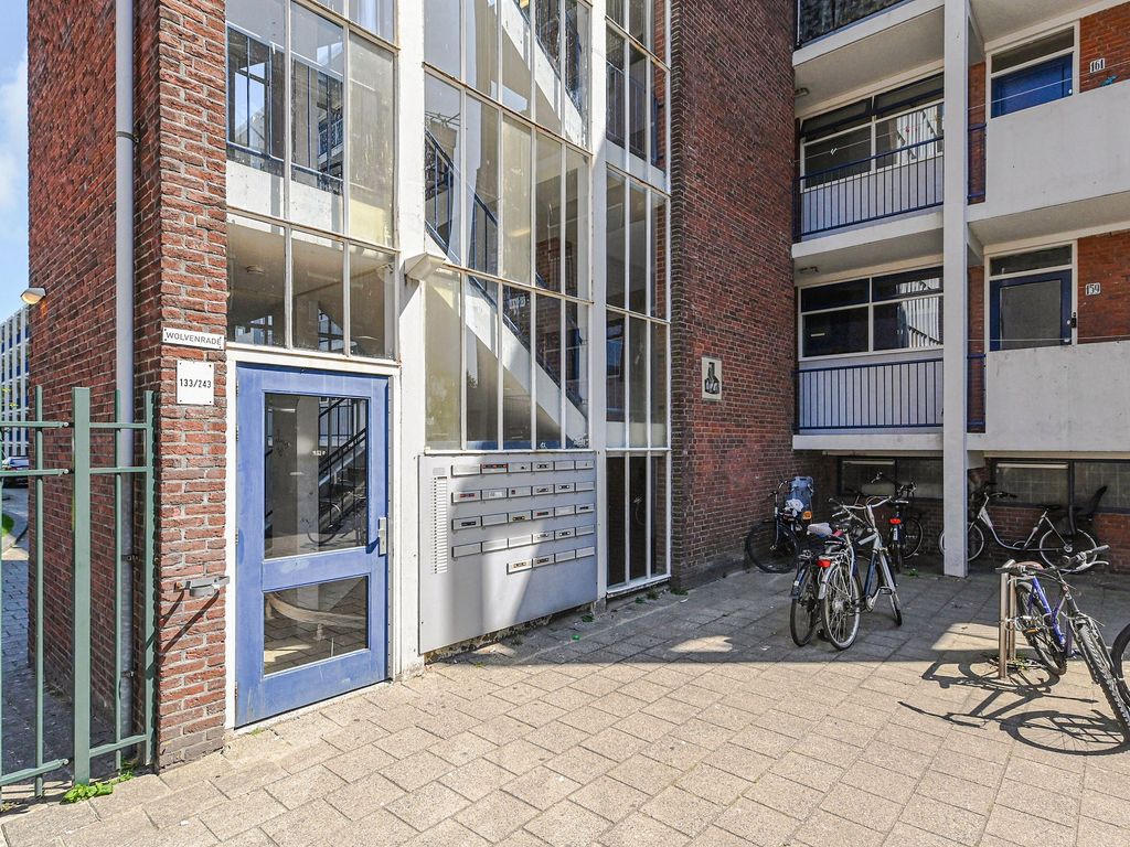 Wolvenrade  225, Den Haag