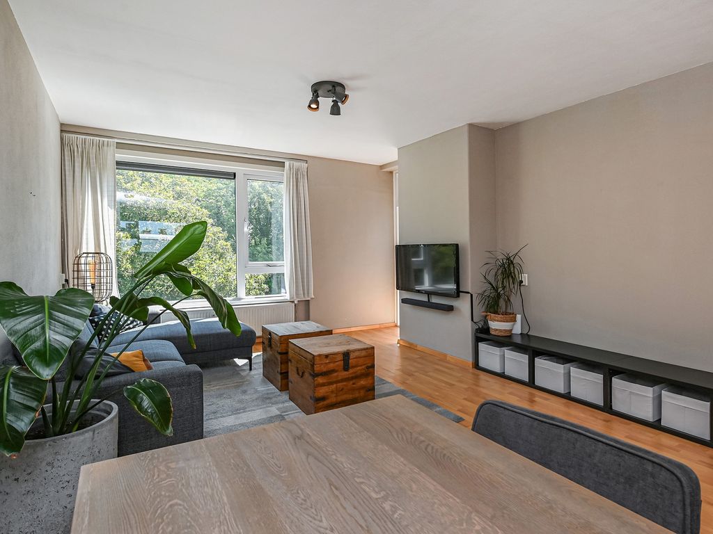 Wolvenrade  225, Den Haag