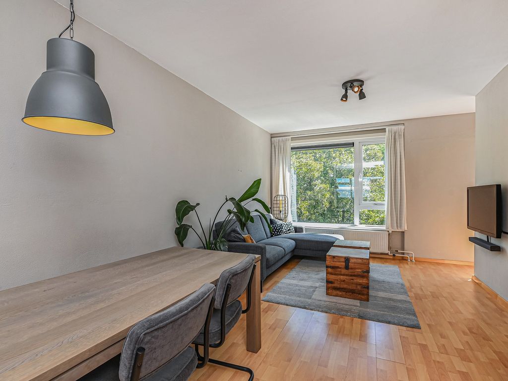 Wolvenrade  225, Den Haag