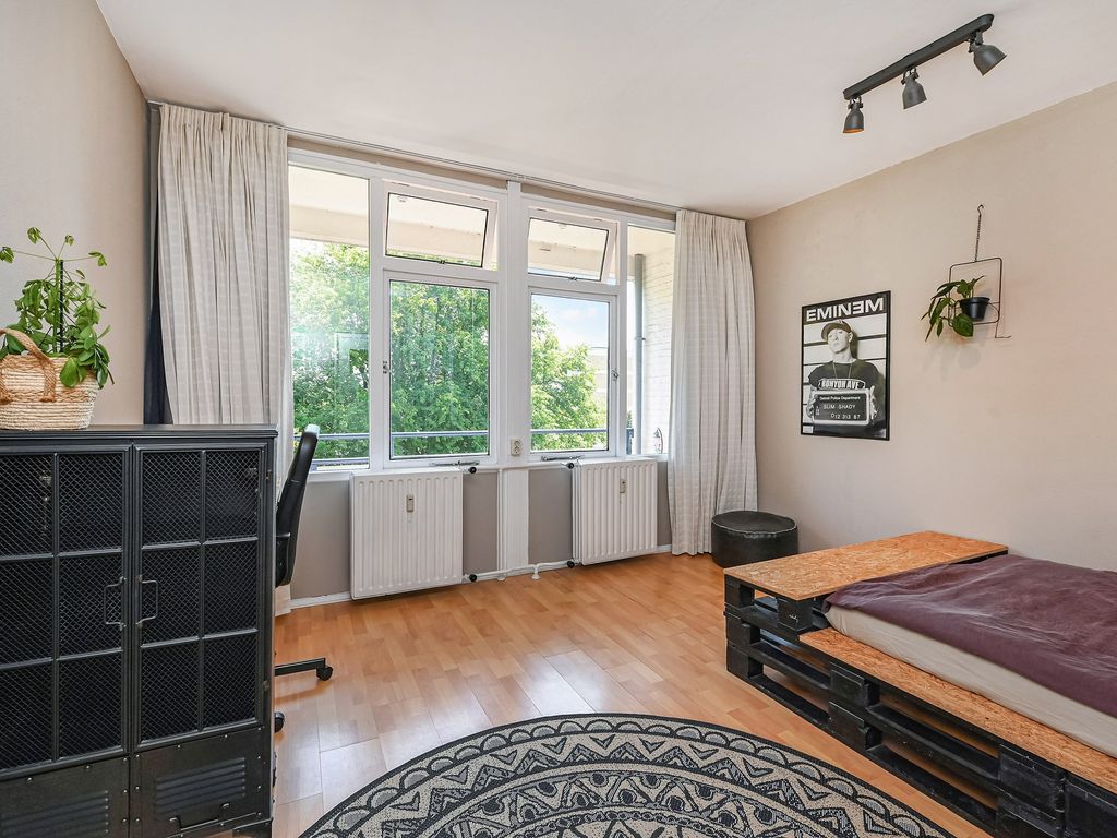 Wolvenrade  225, Den Haag