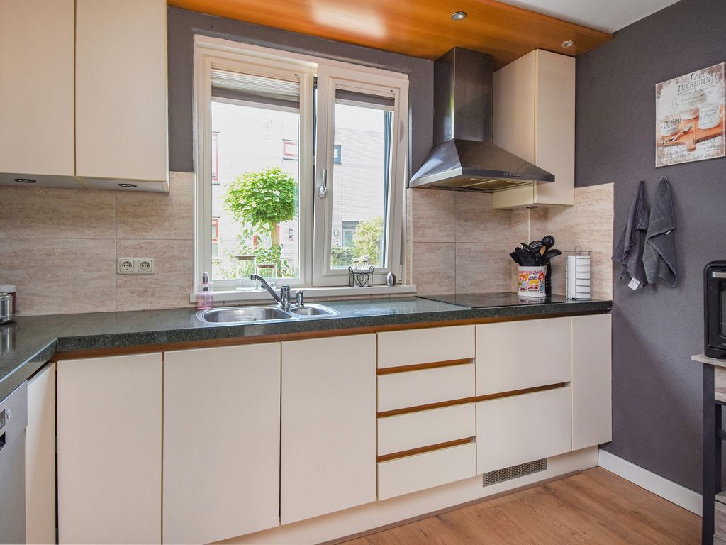 Kanariegeel 21, Zoetermeer