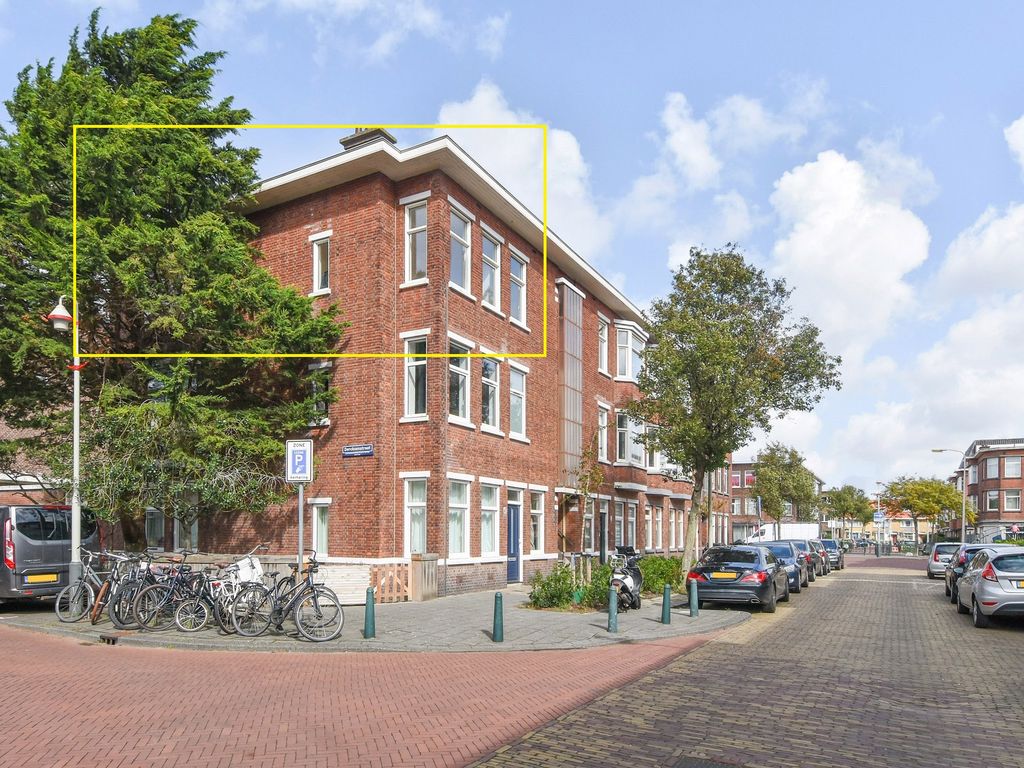 Elise van Calcarstraat  43, Den Haag