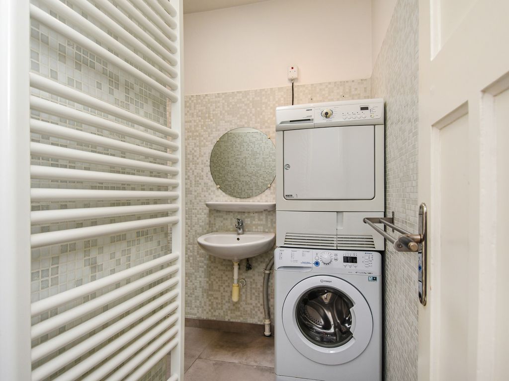 Elise van Calcarstraat  43, Den Haag