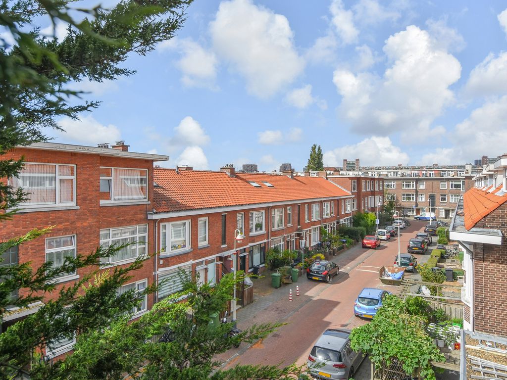 Elise van Calcarstraat  43, Den Haag
