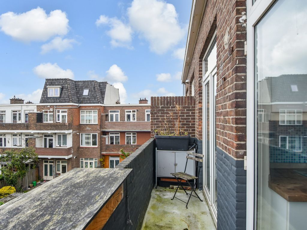 Elise van Calcarstraat  43, Den Haag