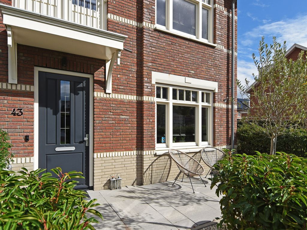 Gravin Gevalaan 43, Den Haag