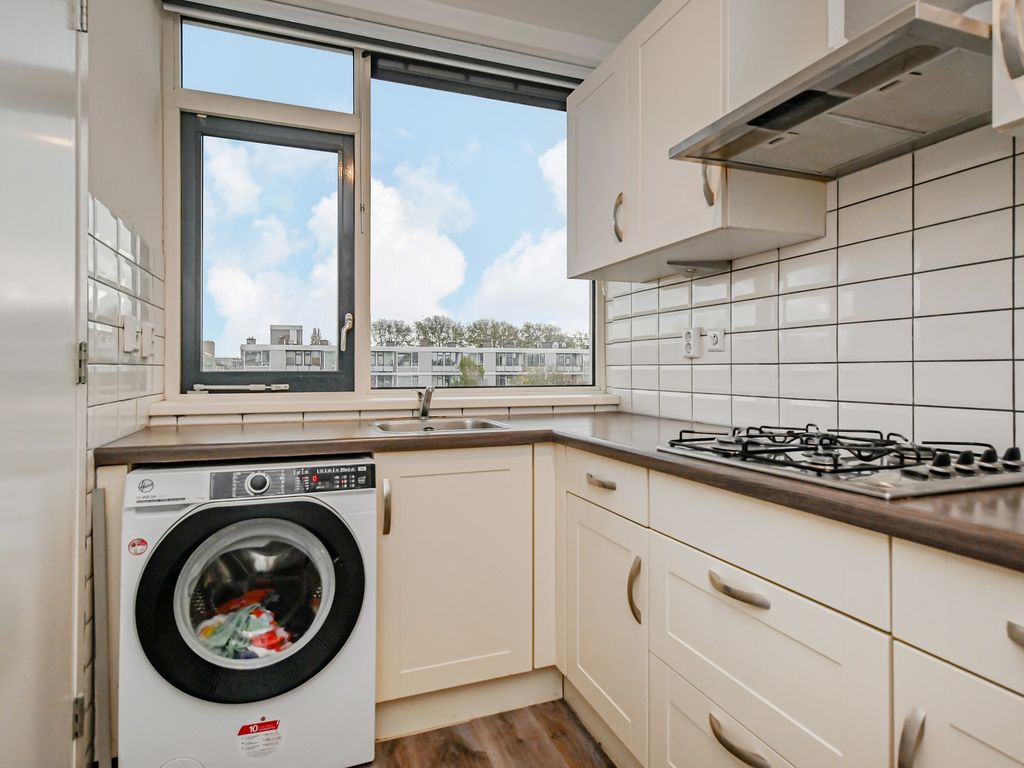 Eekhoornrade 8, Den Haag