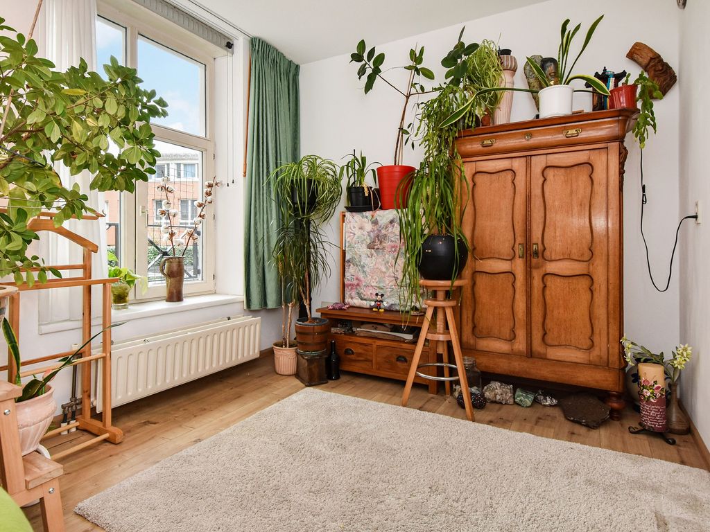 Groenewegje 164A, Den Haag