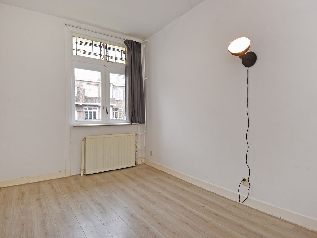 Pippelingstraat 105, Den Haag