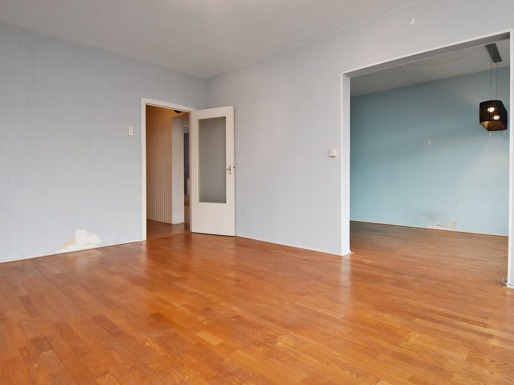 Volendamlaan  1048, Den Haag