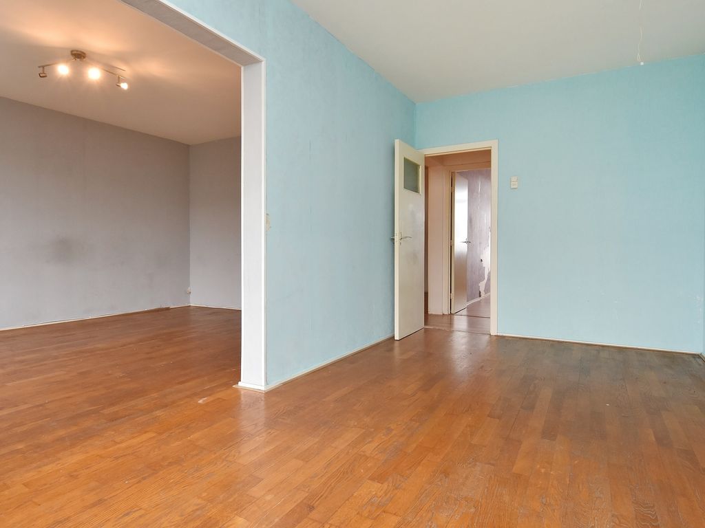 Volendamlaan  1048, Den Haag