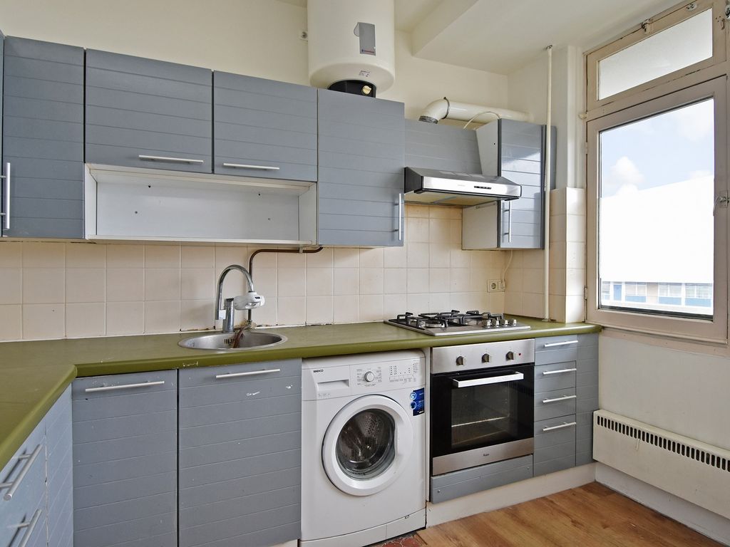 Volendamlaan  1048, Den Haag