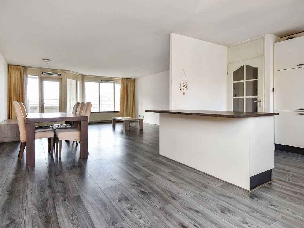 Gevers Deynootplein 168, Den Haag