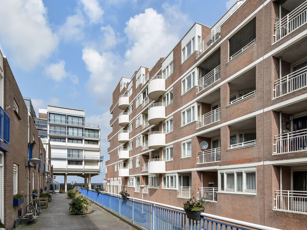 Gevers Deynootplein 168, Den Haag