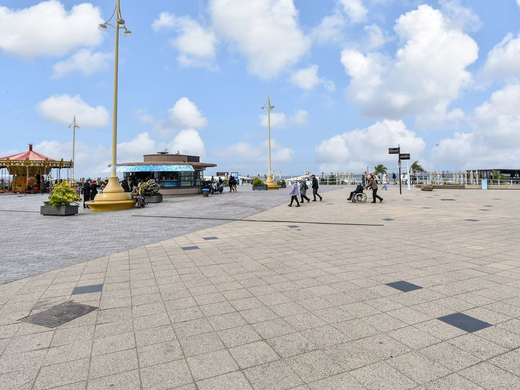 Gevers Deynootplein 168, Den Haag