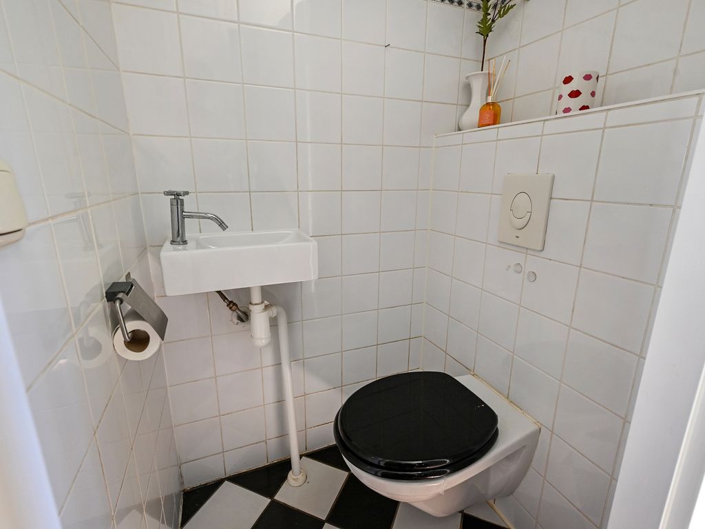 Dr. J. Presserstraat 329, Den Haag
