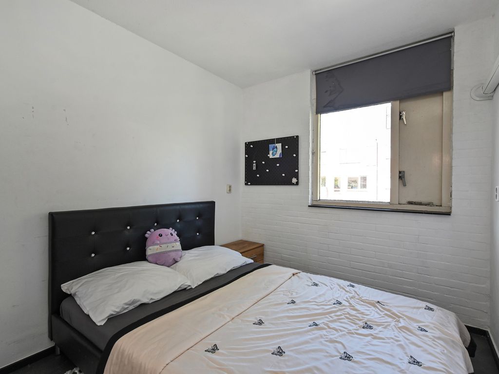 Dr. J. Presserstraat 329, Den Haag