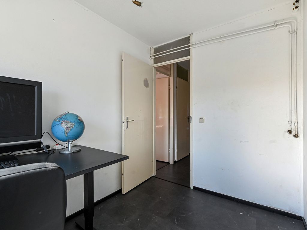 Dr. J. Presserstraat 329, Den Haag