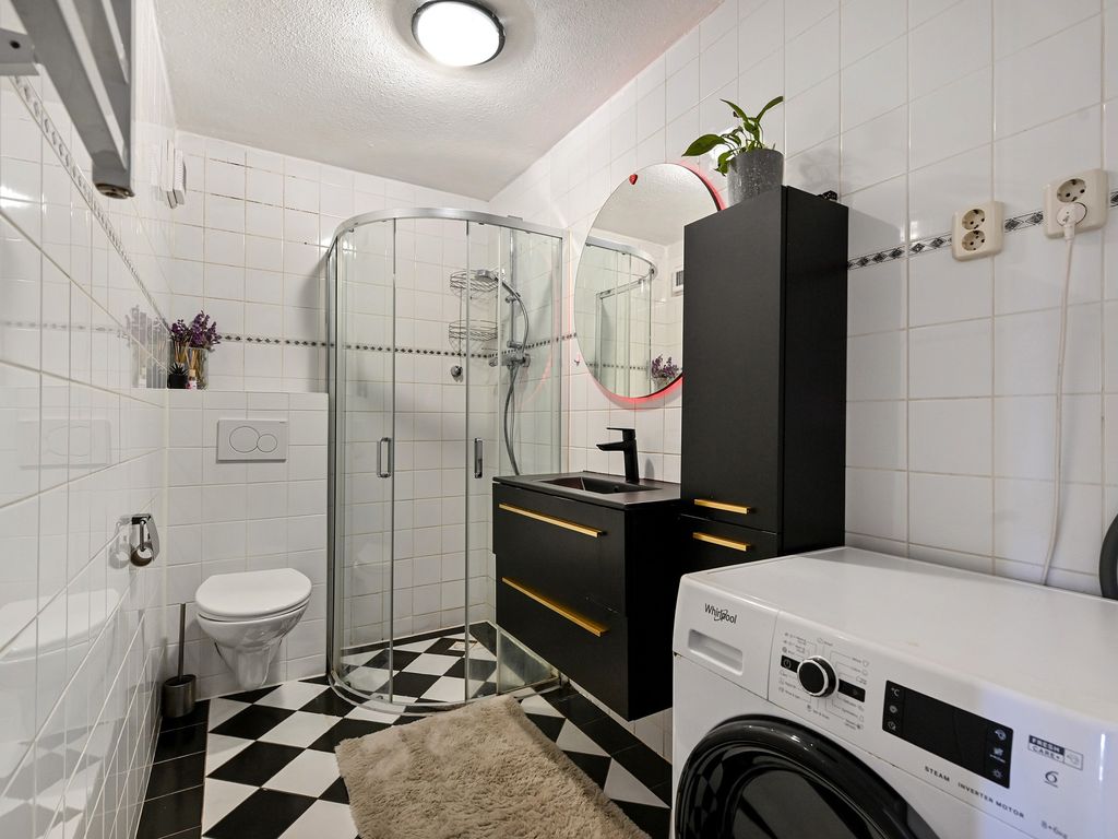 Dr. J. Presserstraat 329, Den Haag