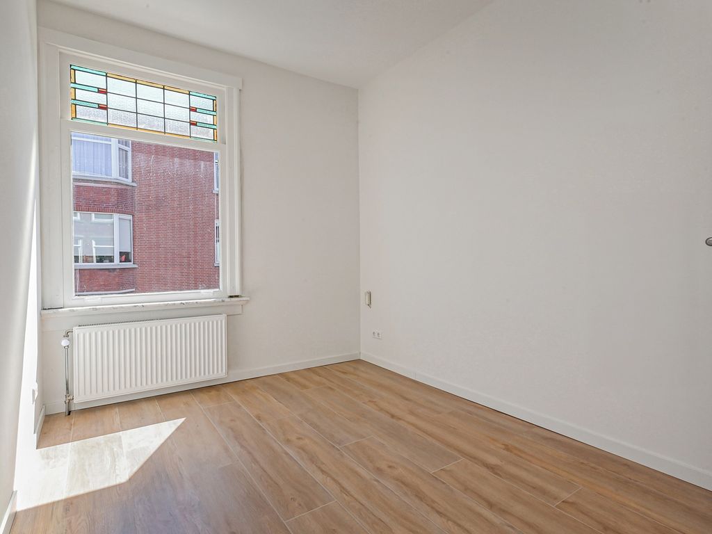 Velpsestraat 119, Den Haag