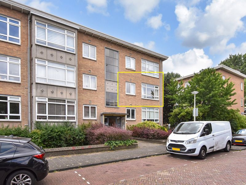 Vriezenveenstraat 5, Den Haag