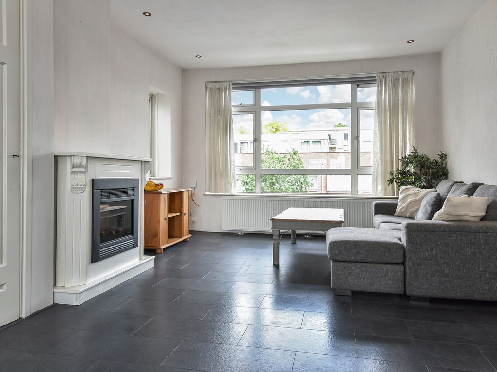 Vriezenveenstraat 5, Den Haag
