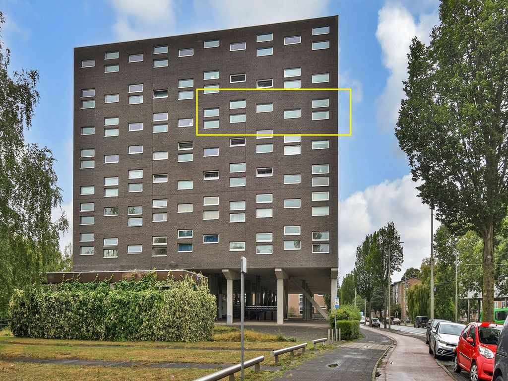 Dedemsvaartweg 843, Den Haag