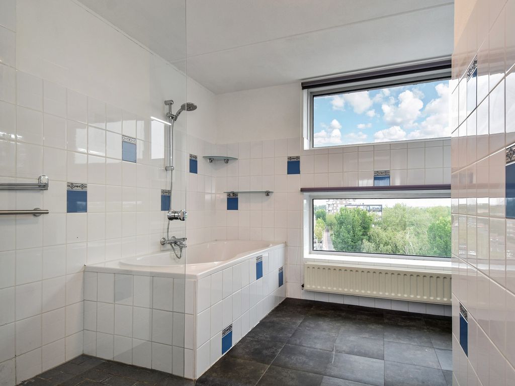 Dedemsvaartweg 843, Den Haag