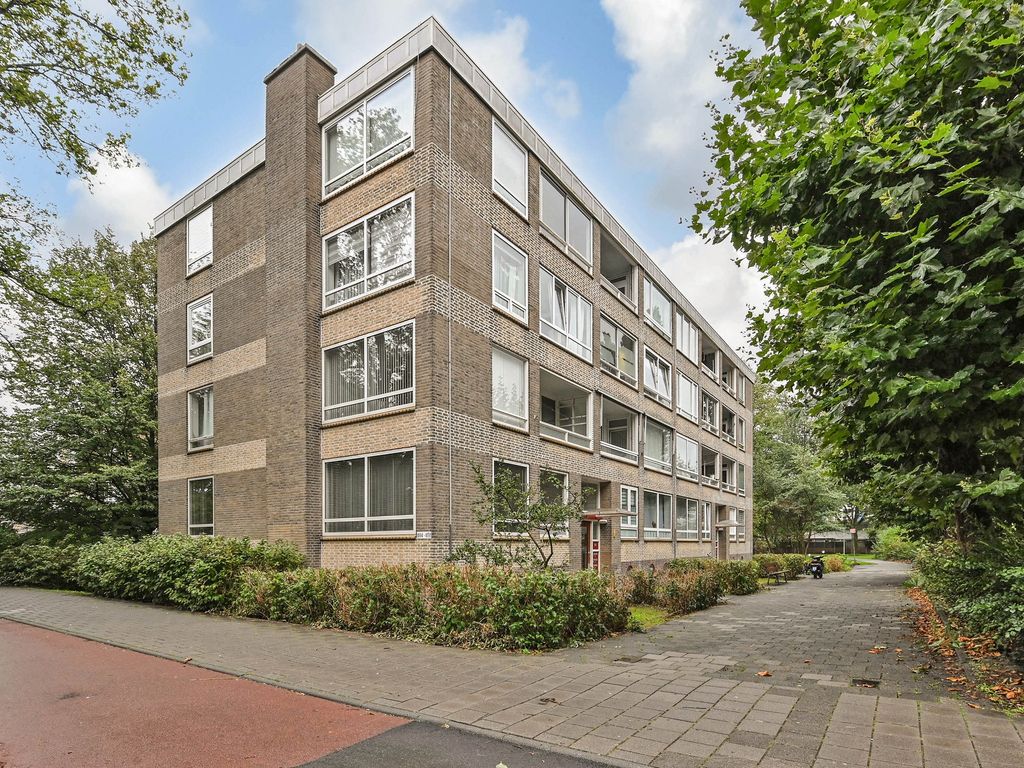 Hengelolaan  1122, Den Haag