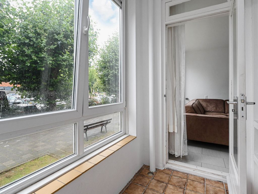 Hengelolaan  1122, Den Haag